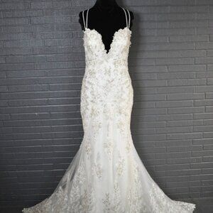 Olia Zavozina Ivory Wedding Gown Size 10